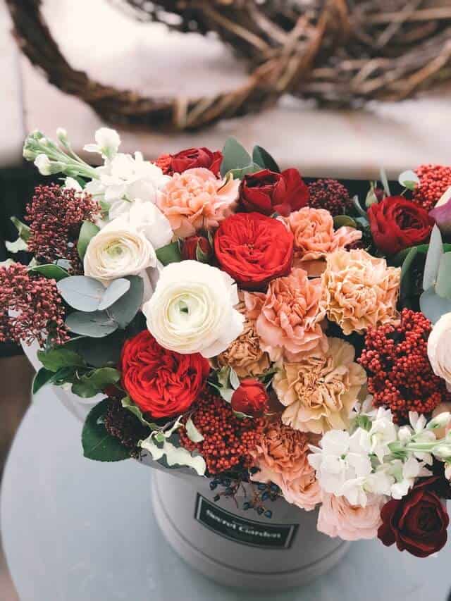 bouquet of flowers as a wedding gift